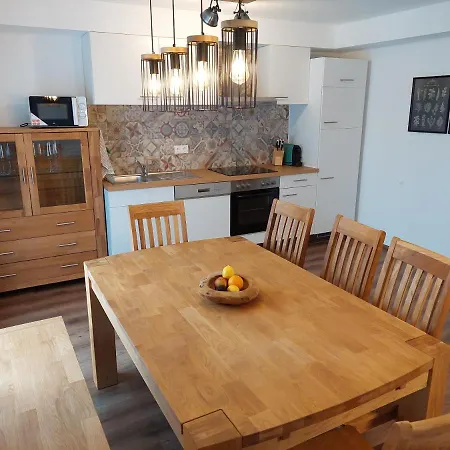 Stony Sea Apartment