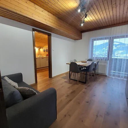 Stony Sea Apartment *